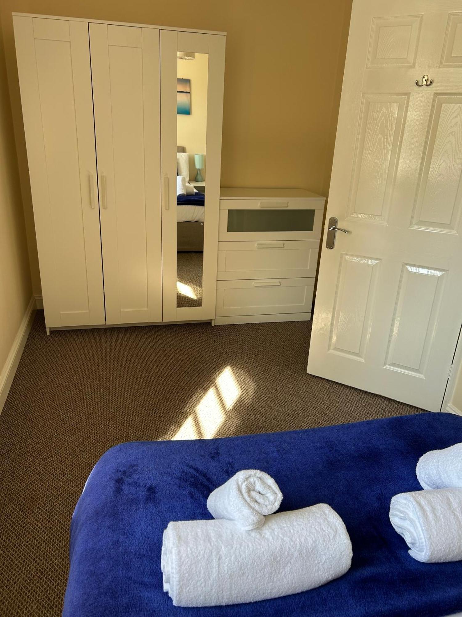 Holiday home Millfields 3 Bedroom House Near Centre With Private Parking